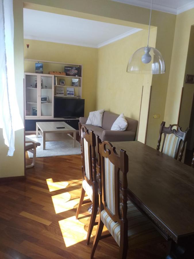 Casa Patrone Appartamento Luigi Nebbiuno Eksteriør bilde
